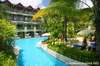 Merlin Beach Resort 